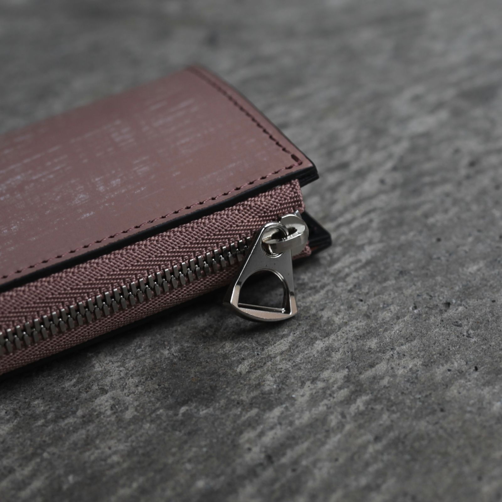 【残り一点】Cristy Keycard WLT(BRIDLE)
