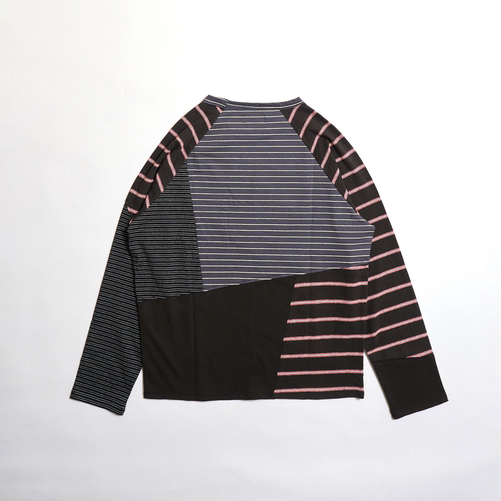 【残り一点】Multi Bober Raglan Tee