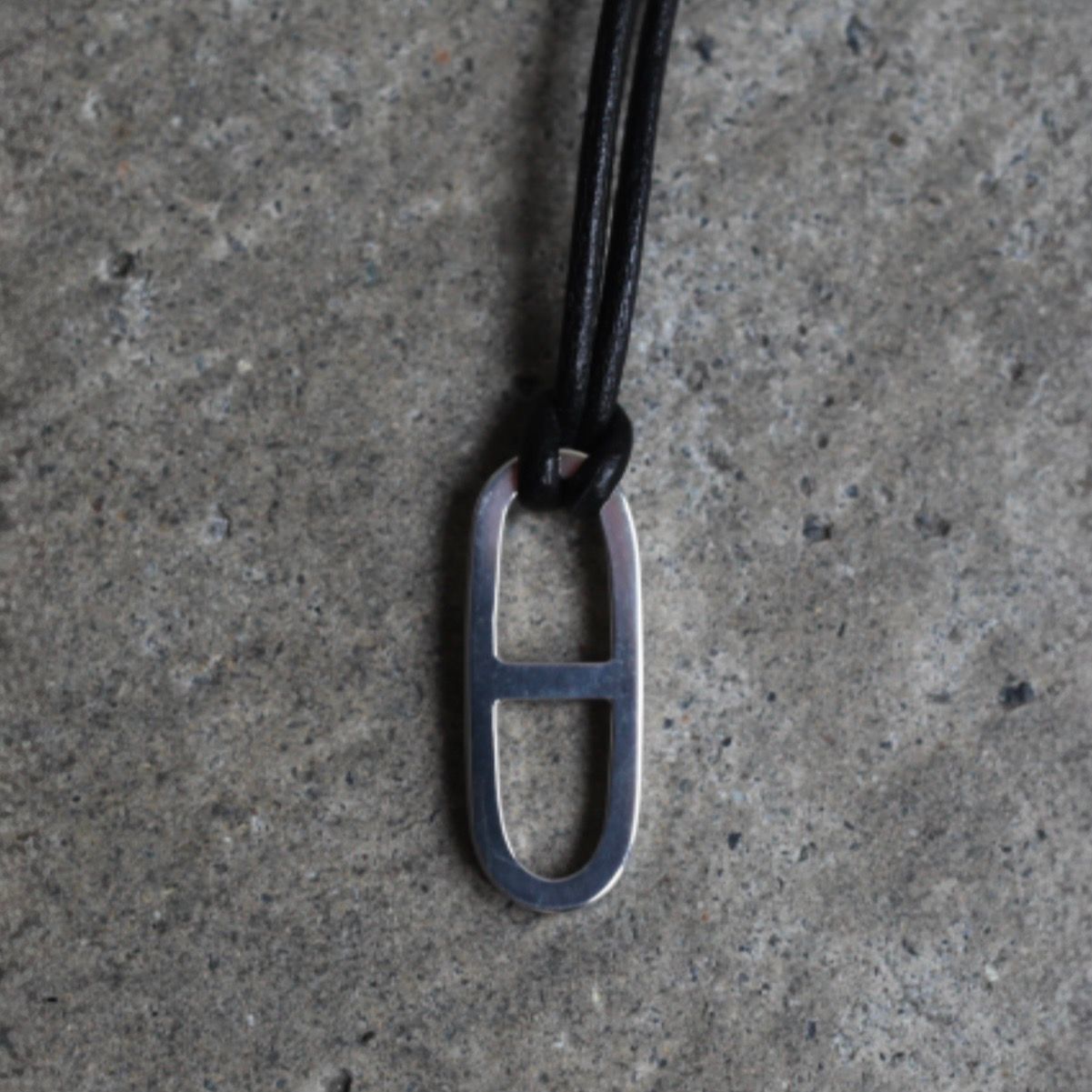 【残り一点】Flat Anchor Leather Necklace(BLACK LEATHER×SILVER)