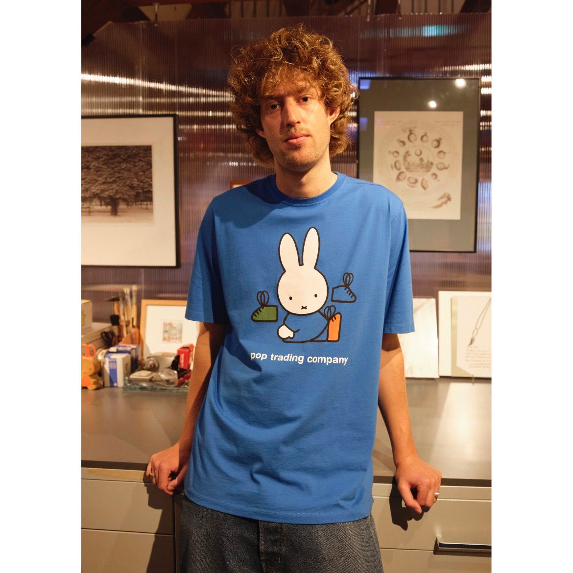 Pop Trading Company - 【残りわずか】Miffy Footwear T-shirt