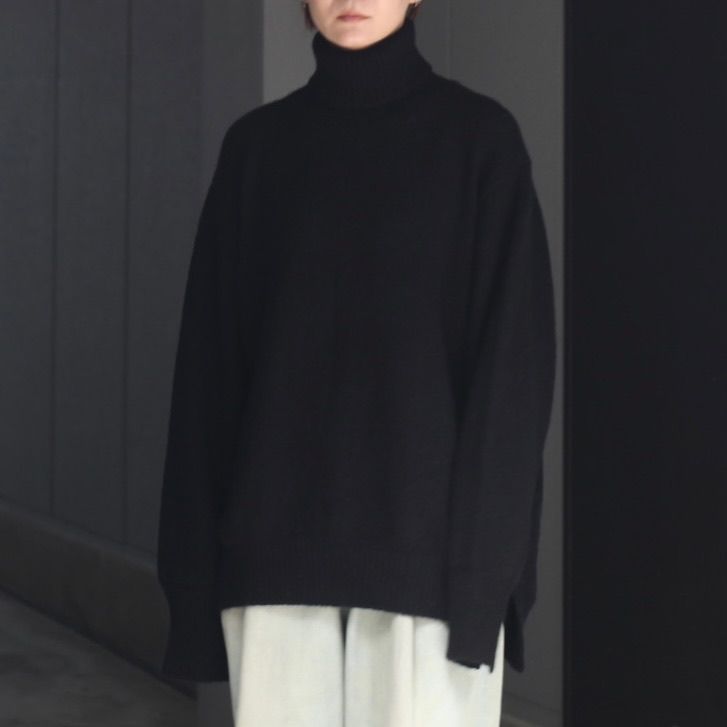 【残り一点】Cashmere/Sable Tweed Knit Turtle Neck LS