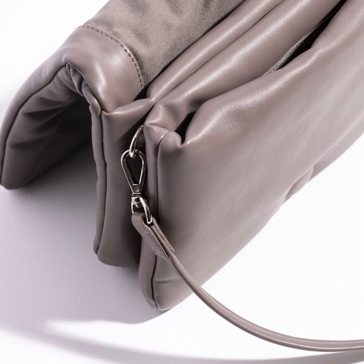 【残り一点】Cross Body Bag