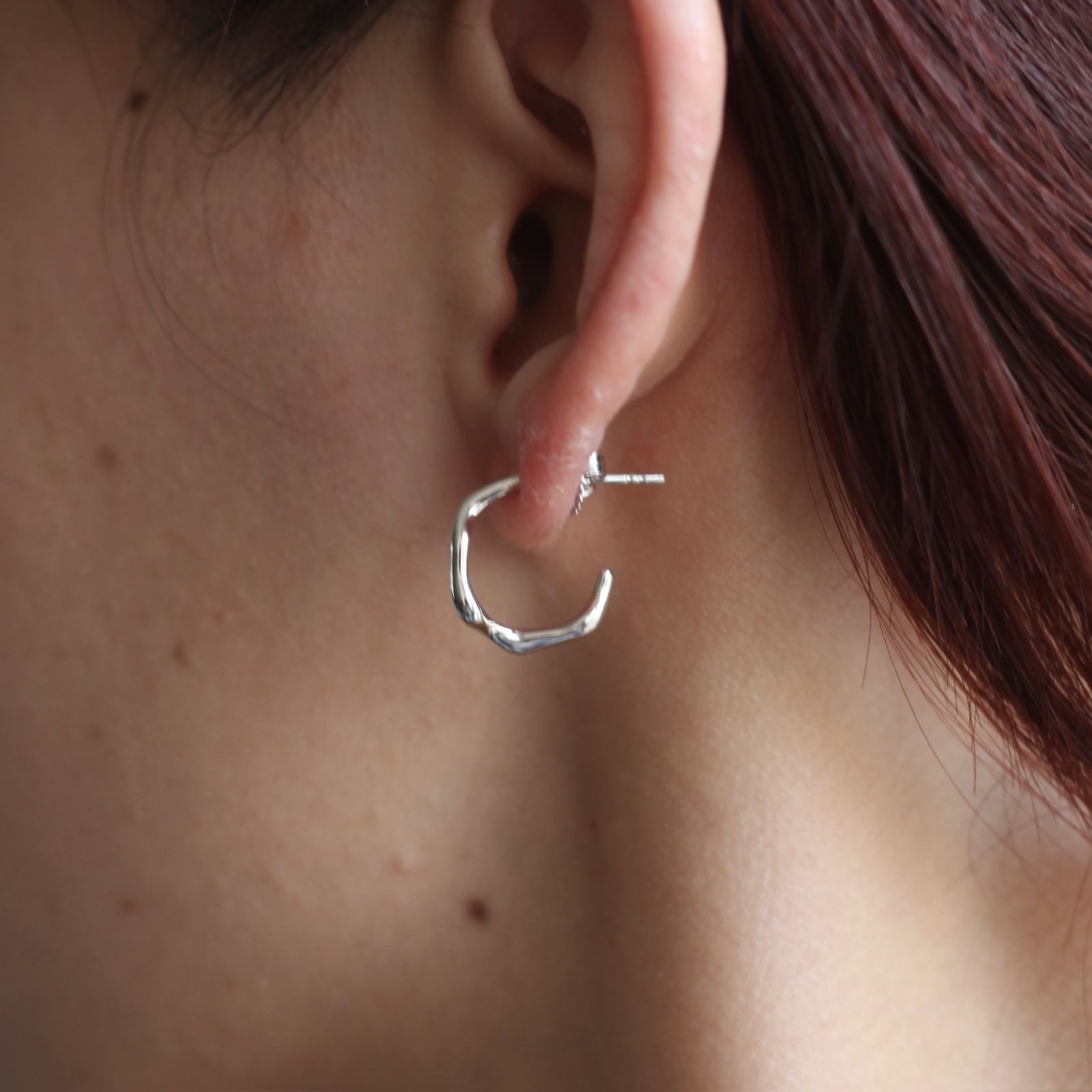 【残り一点】Branch Hoop 1.2cm(SILVER)