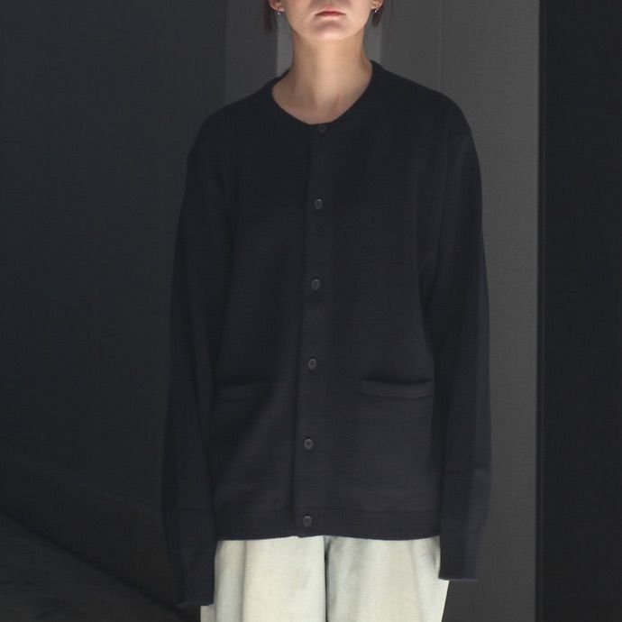 【残りわずか】Extra Fine Wool Knit Crew Neck Cardigan
