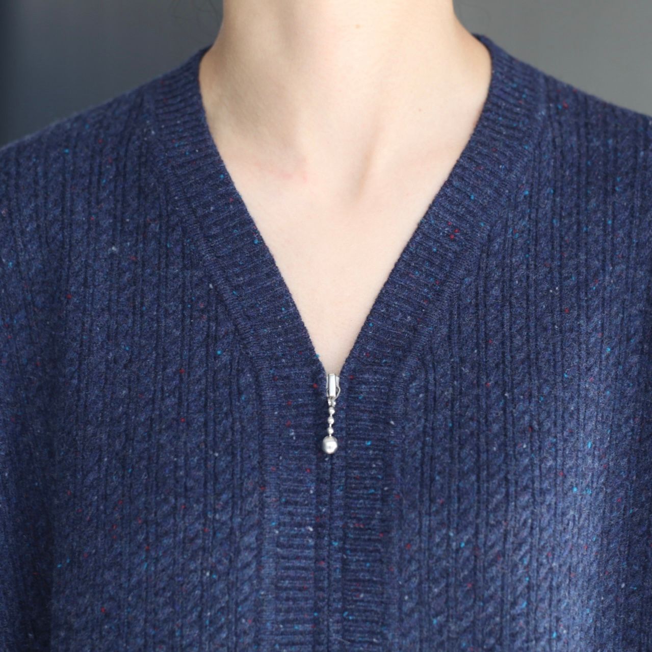 【残り一点】Nep V Zip-up Cardigan