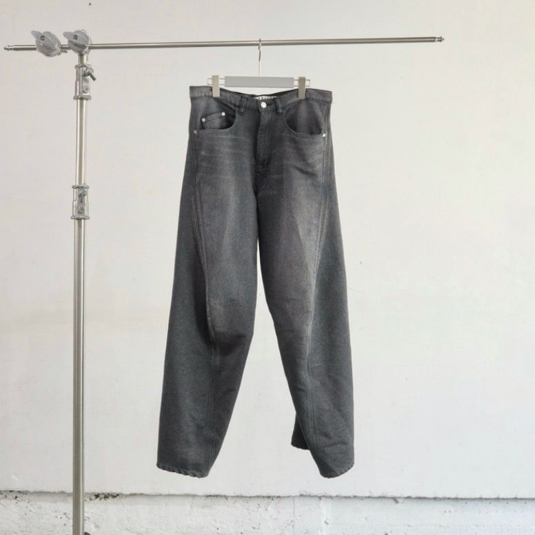 【残り一点】Glitter Twill 3D Twisted Wide Leg 5P Pants