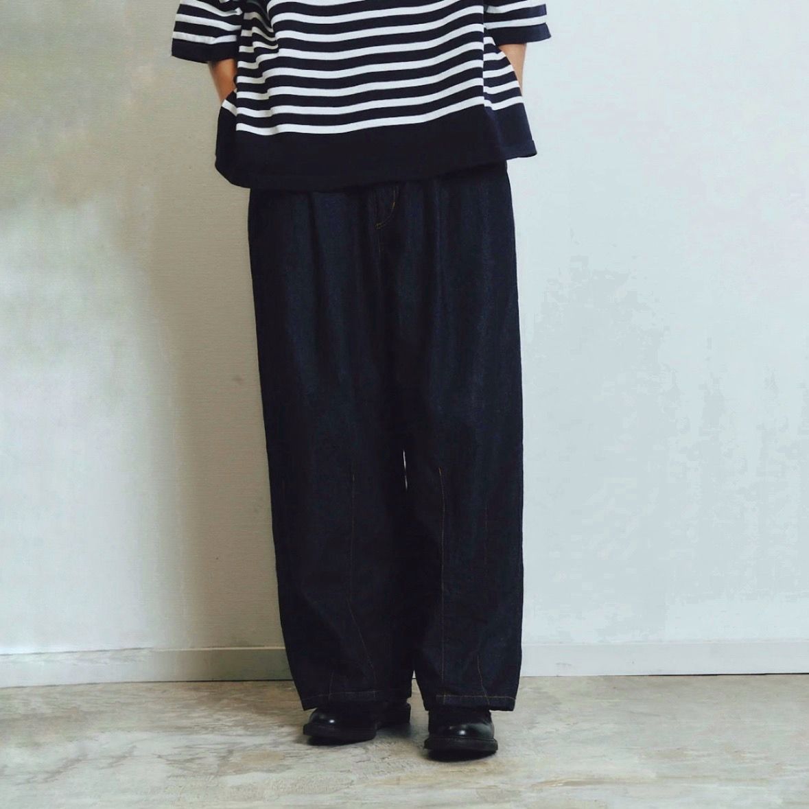 marni ブルーオーバーダイパンツ marni ブルーオーバーダイパンツ マルニ》を着たあの子 | ブランド