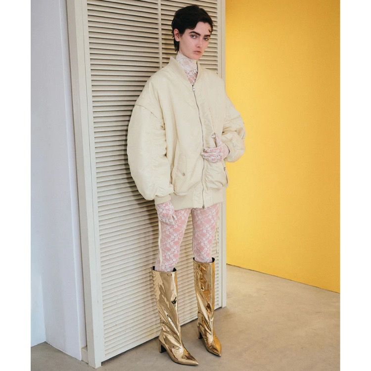 【残り一点】Lace Turtle Top