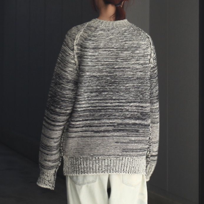 【残り一点】Gradation Crewneck Sweater