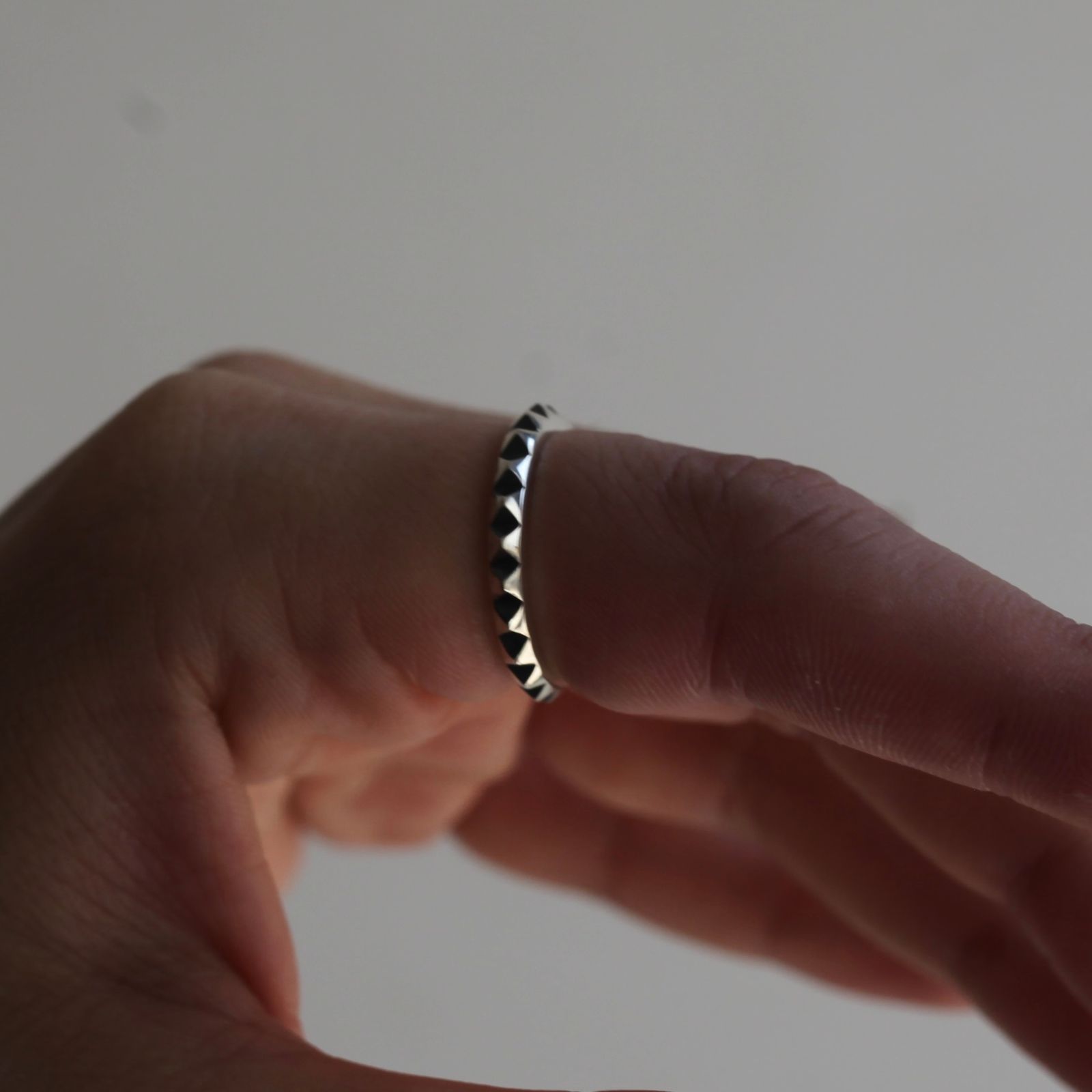 【お取り寄せ注文可能】Multiple Studs Ring S