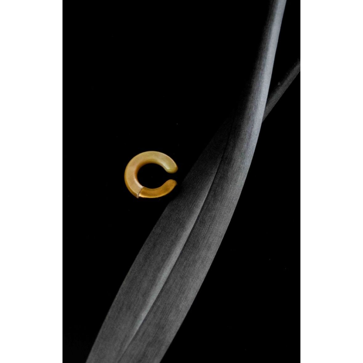 【お取り寄せ注文可能】Ukishima Cream Ear Cuff(片耳用）