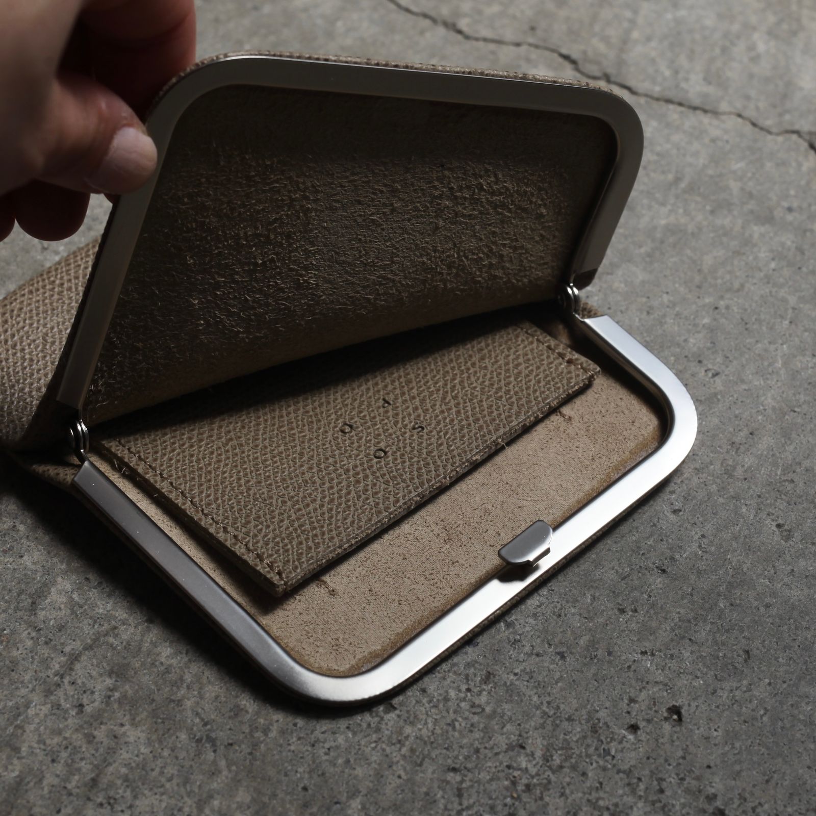 【残り一点】Continental Slim Wallet(DEG/VAL)