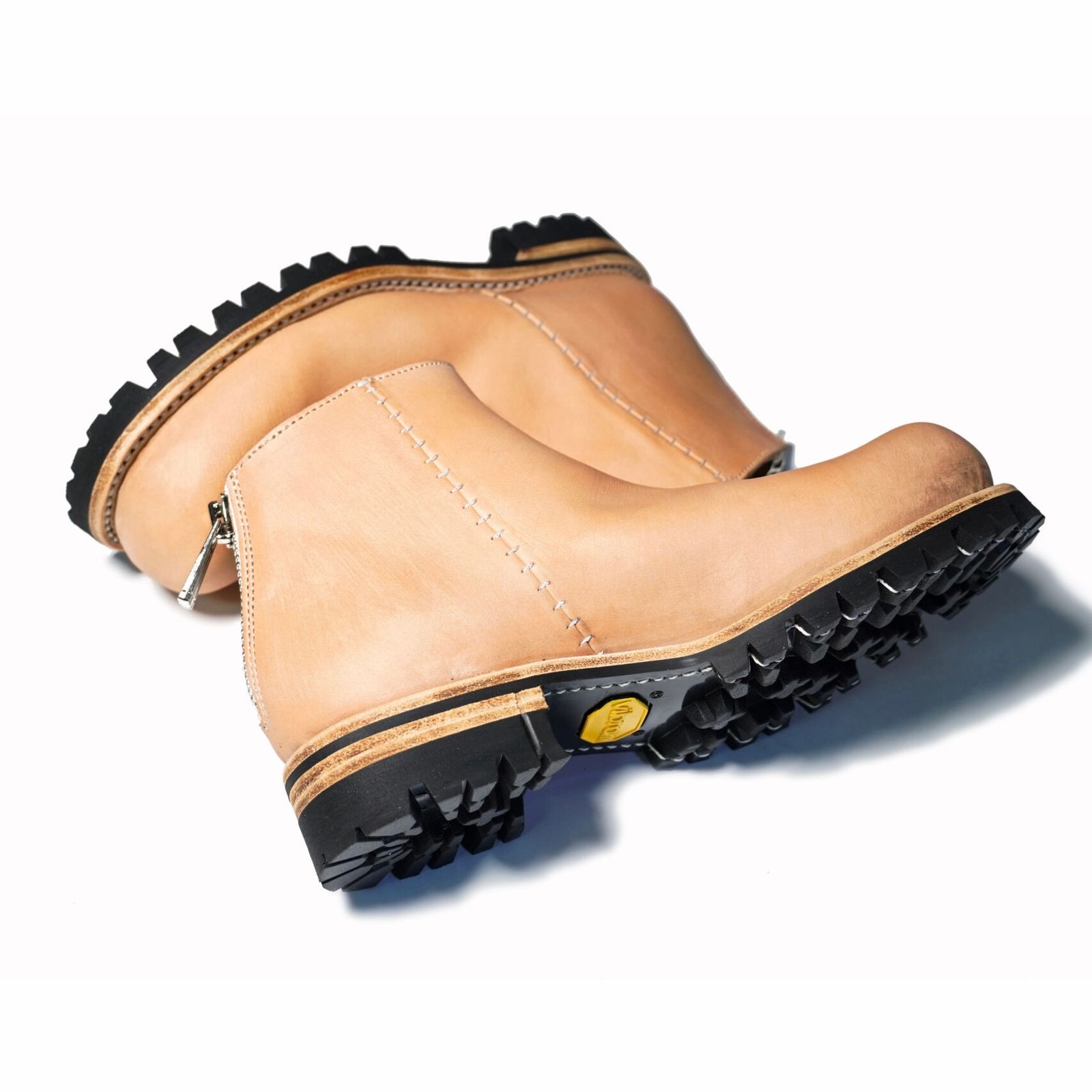 【お取り寄せ注文可能】Short Drape Boots(WOMEN)