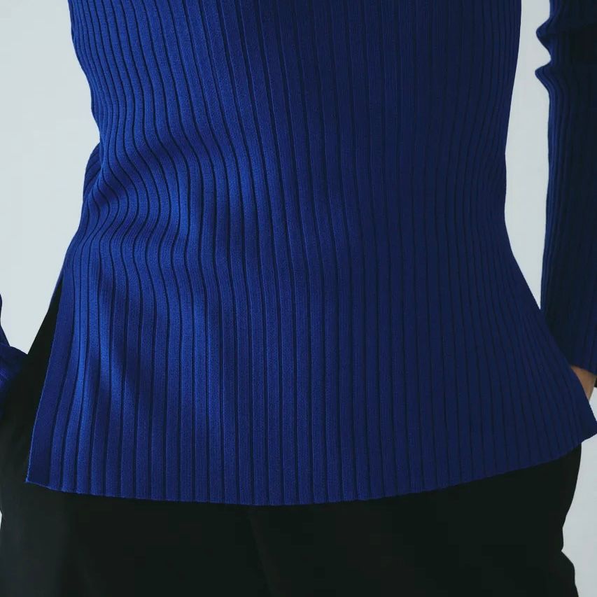 【残り一点】Stand Collar Knit Top