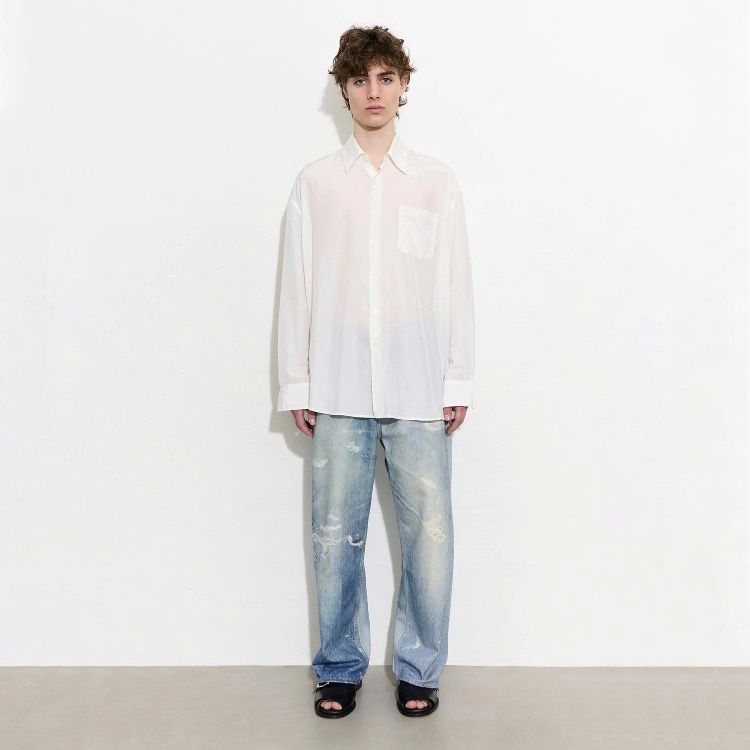 【残り一点】Borrowed Shirt