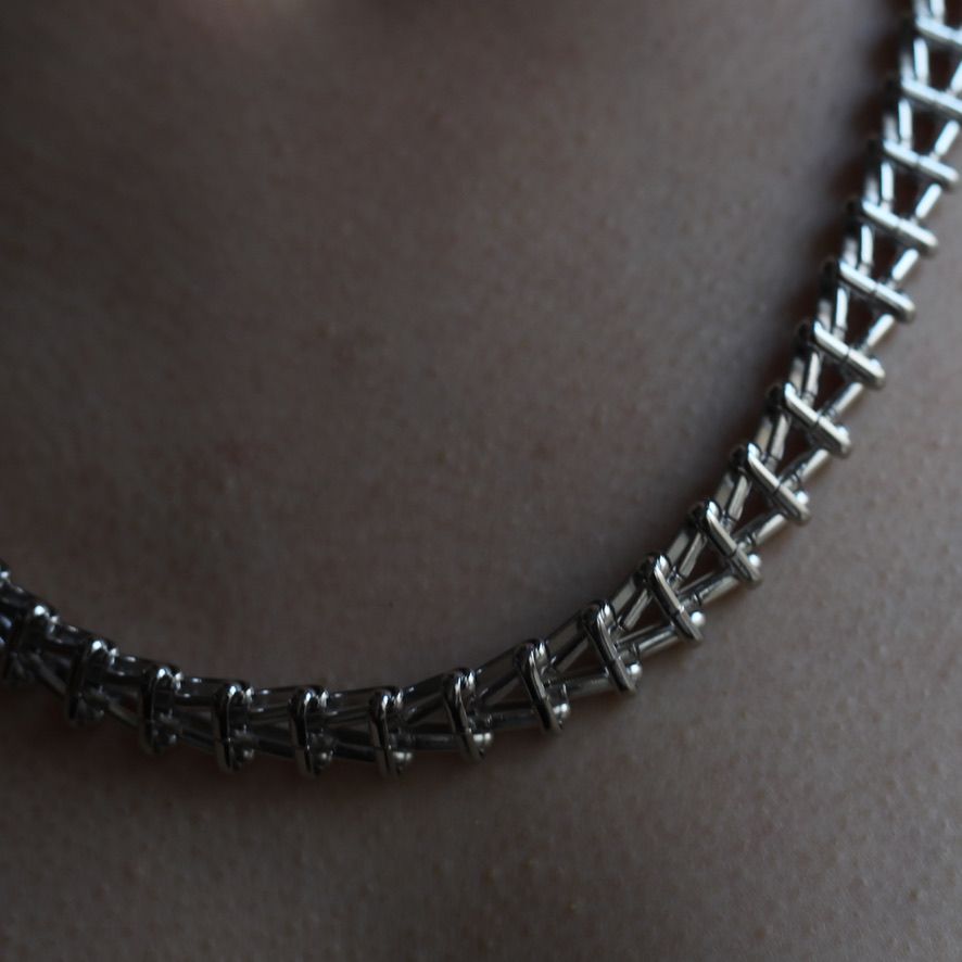 【残りわずか】Triangle Chain Necklace