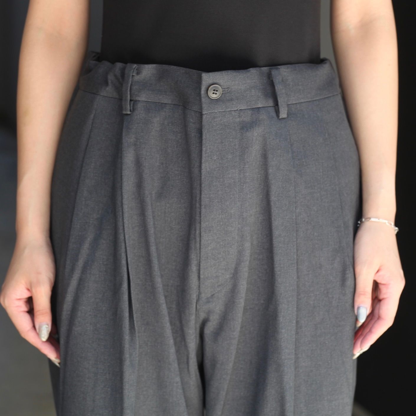 YOKO SAKAMOTO - 【残り一点】Double Pleated Trousers