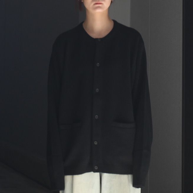 【残りわずか】Extra Fine Wool Knit Crew Neck Cardigan