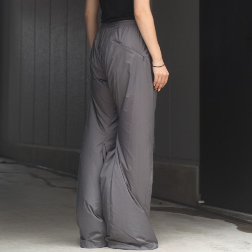 NVRFRGT - 【残りわずか】Paneled Light Weight Track Pants NVRFRGT - 【残りわずか】Paneled Light Weight Track Pants