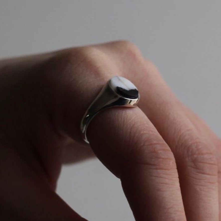 【残り一点】Signet Oval Ring M(ZEBRA JASPER)