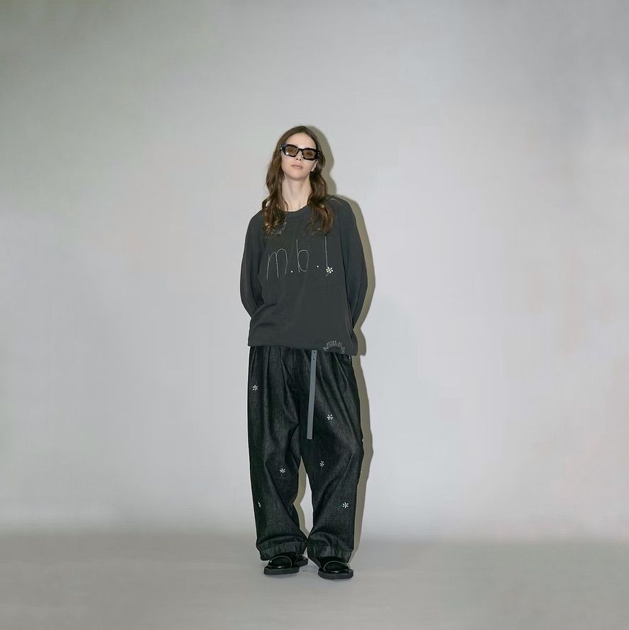 【残り一点】ロゴ刺繍スウェット