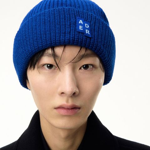 【再販売通知受付可能】Sig; BL Tag Beanie 01