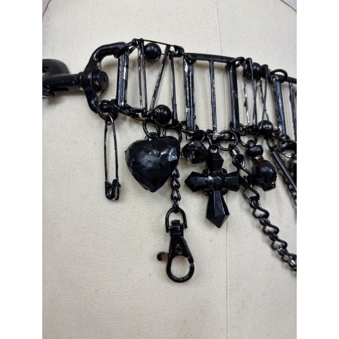 【残り一点】Crack Paint Chain Punk Belt