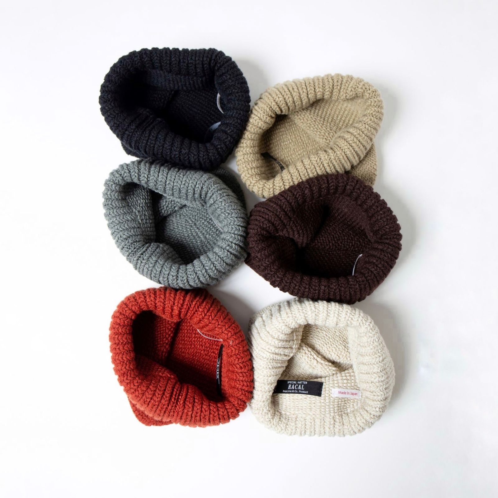 【残りわずか】Whole Garment Knit Watch