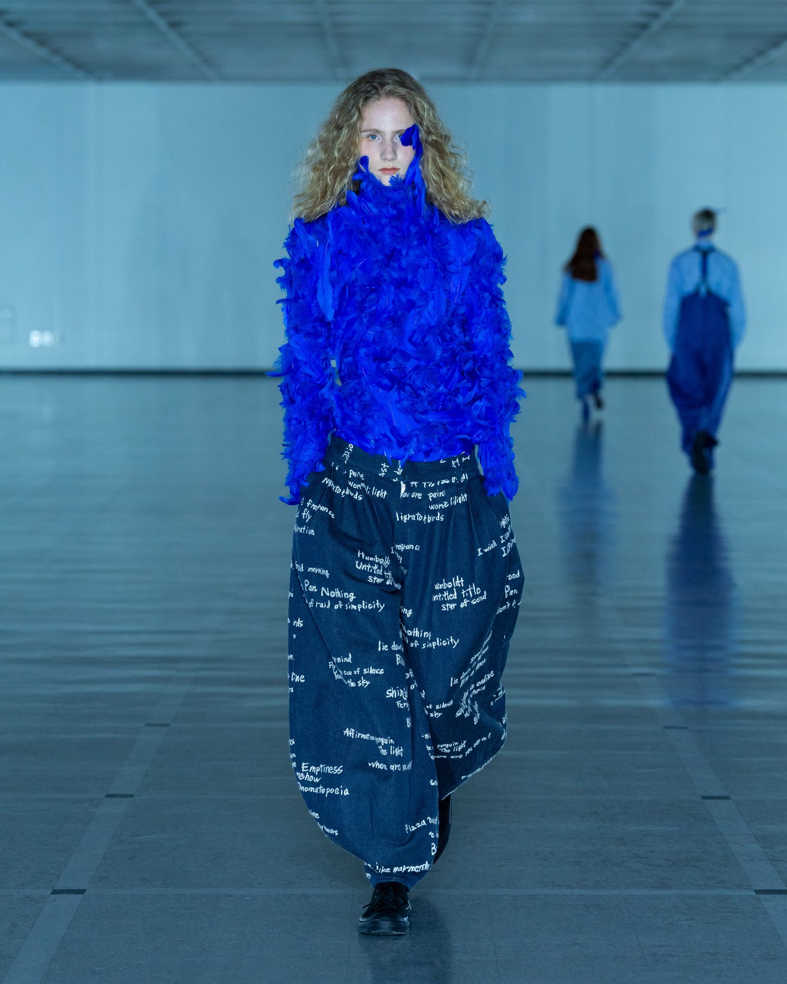 SHINYAKOZUKA “ISSUE #7“ [RUNWAY] | ACRMTSM ONLINE STORE