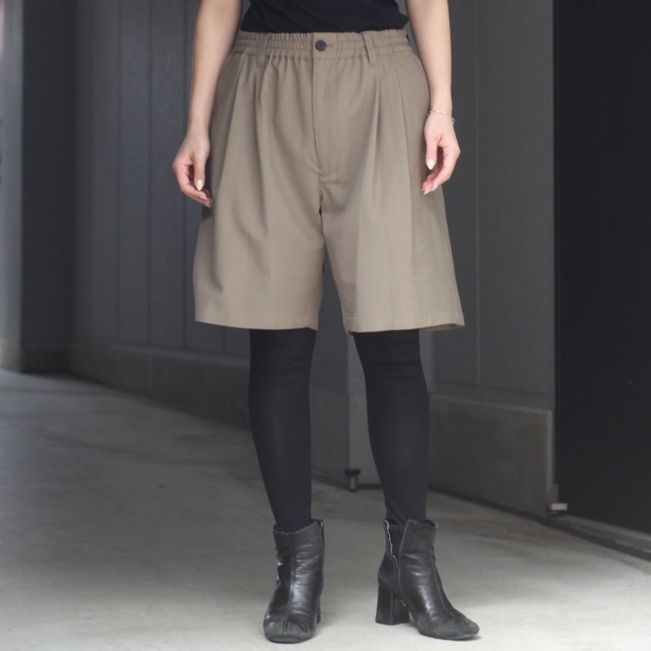 【残り一点】Wool Washer Tropical 2Pleated Easy Shorts