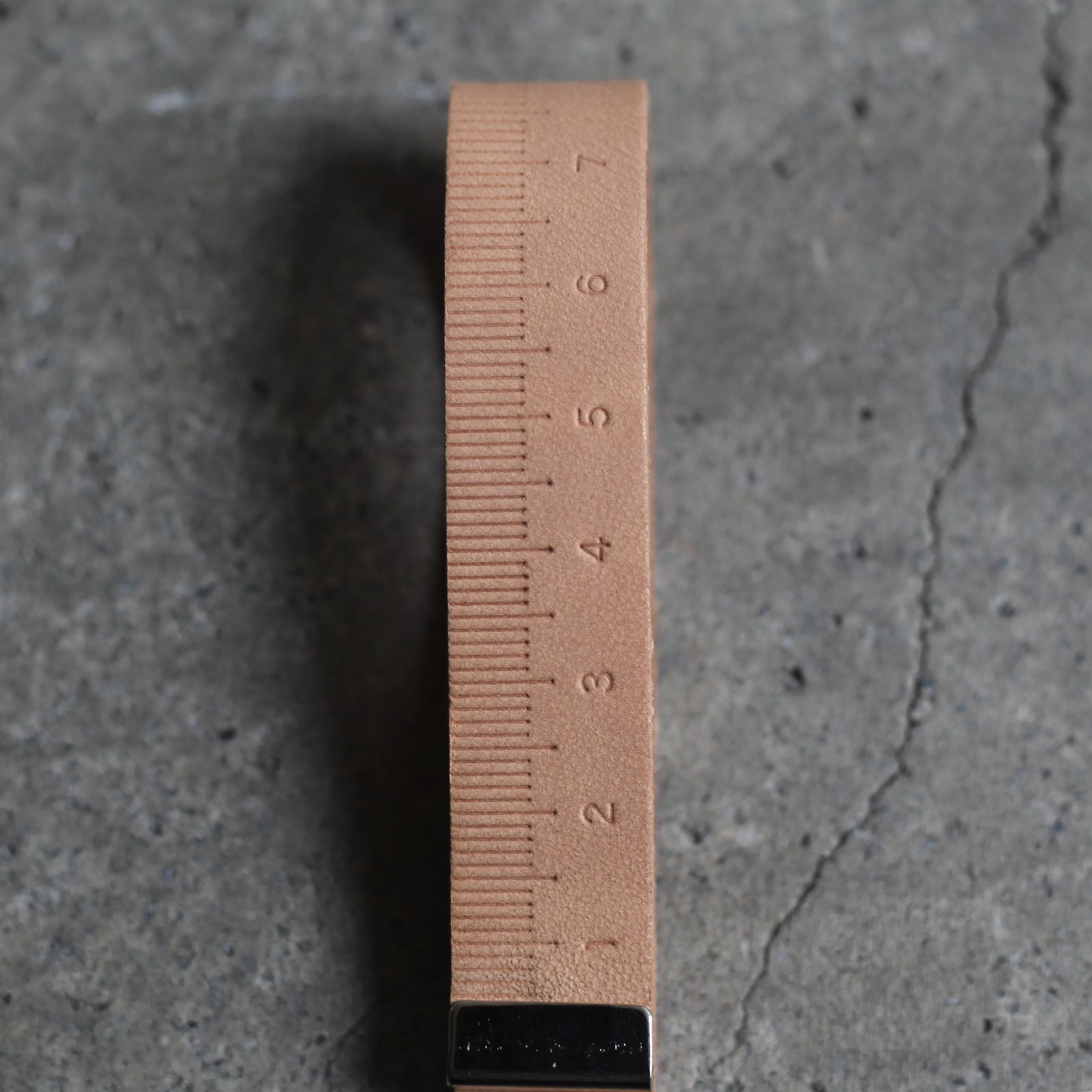 【残り一点】Tape Measure Keyholder
