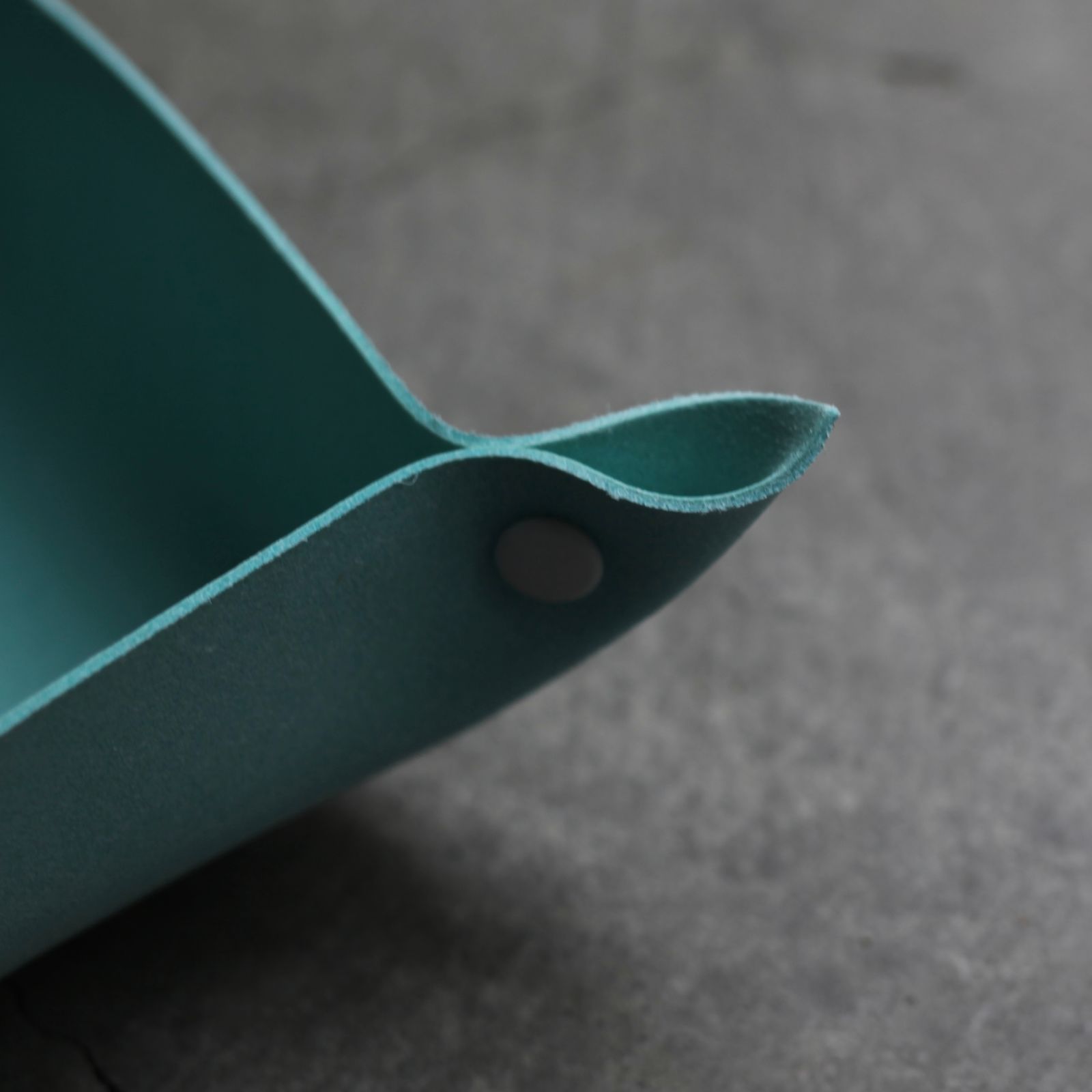 【再販売通知受付可能】Tray_M