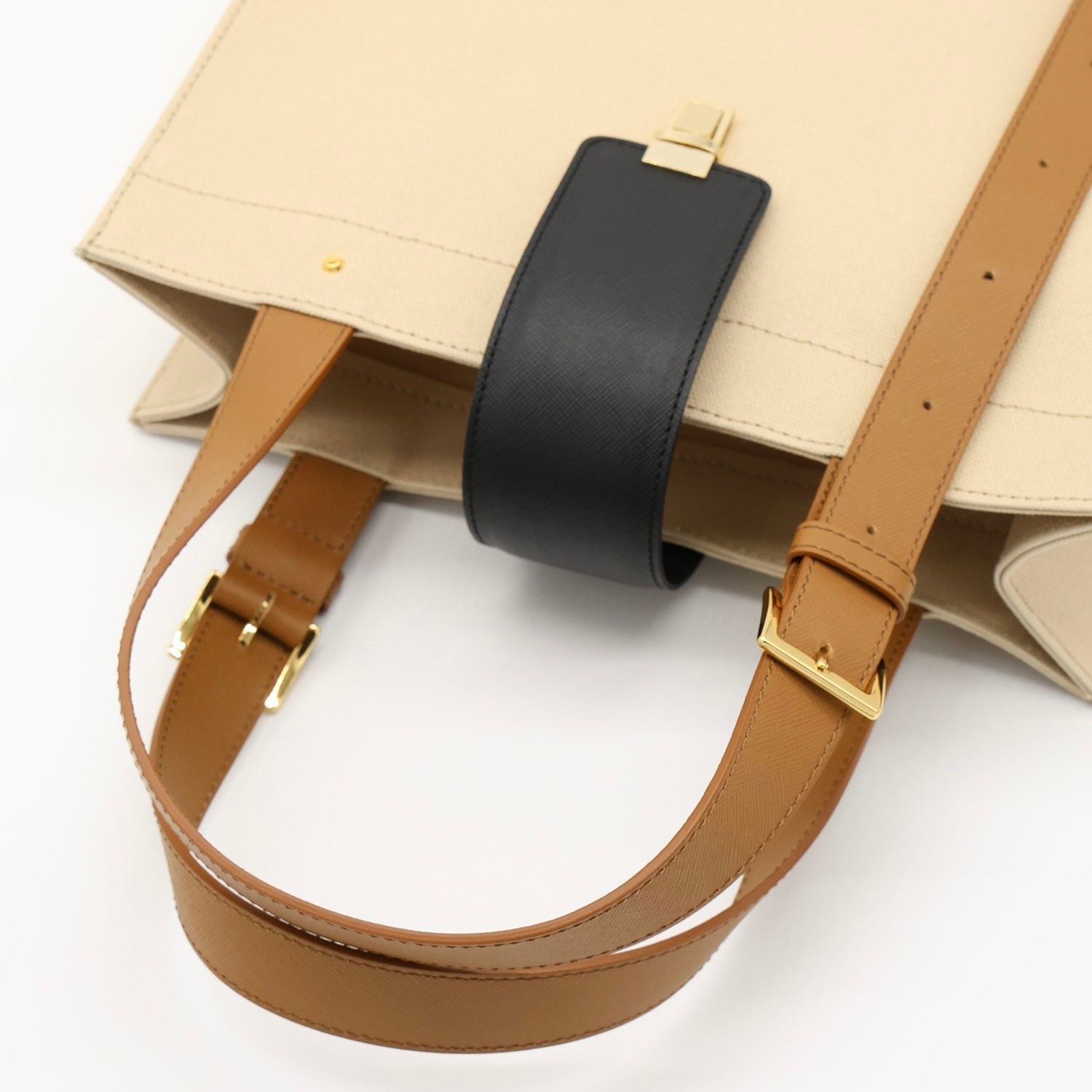 【残り一点】Leather Flap Adjustable Belt Canvas Tote