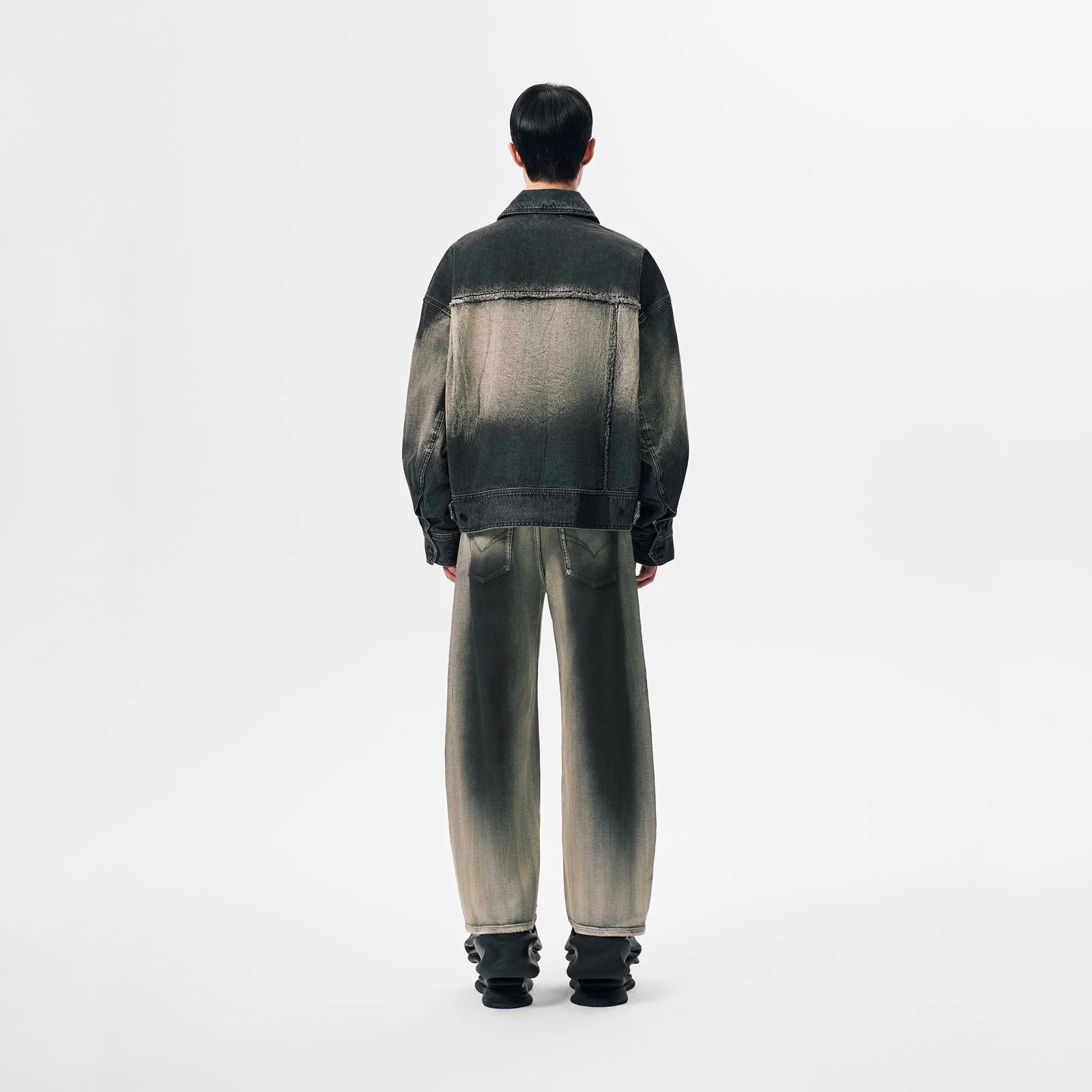 【残り一点】Denim Deconstructed Washed Jacket
