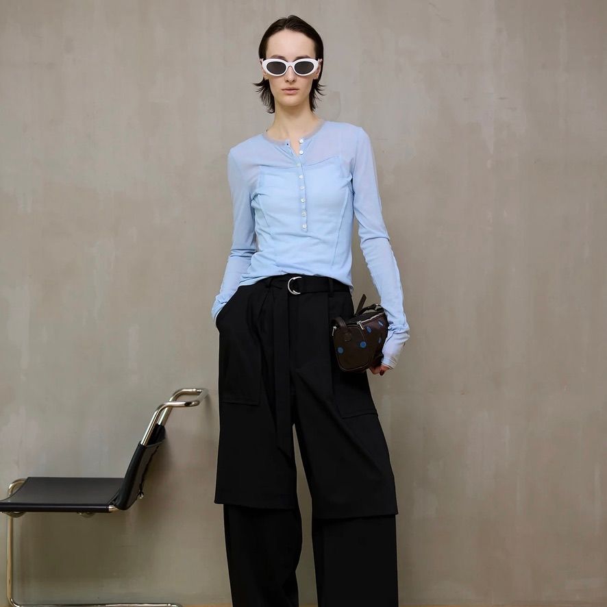 【残り一点】ヘンリーネックシアートップ