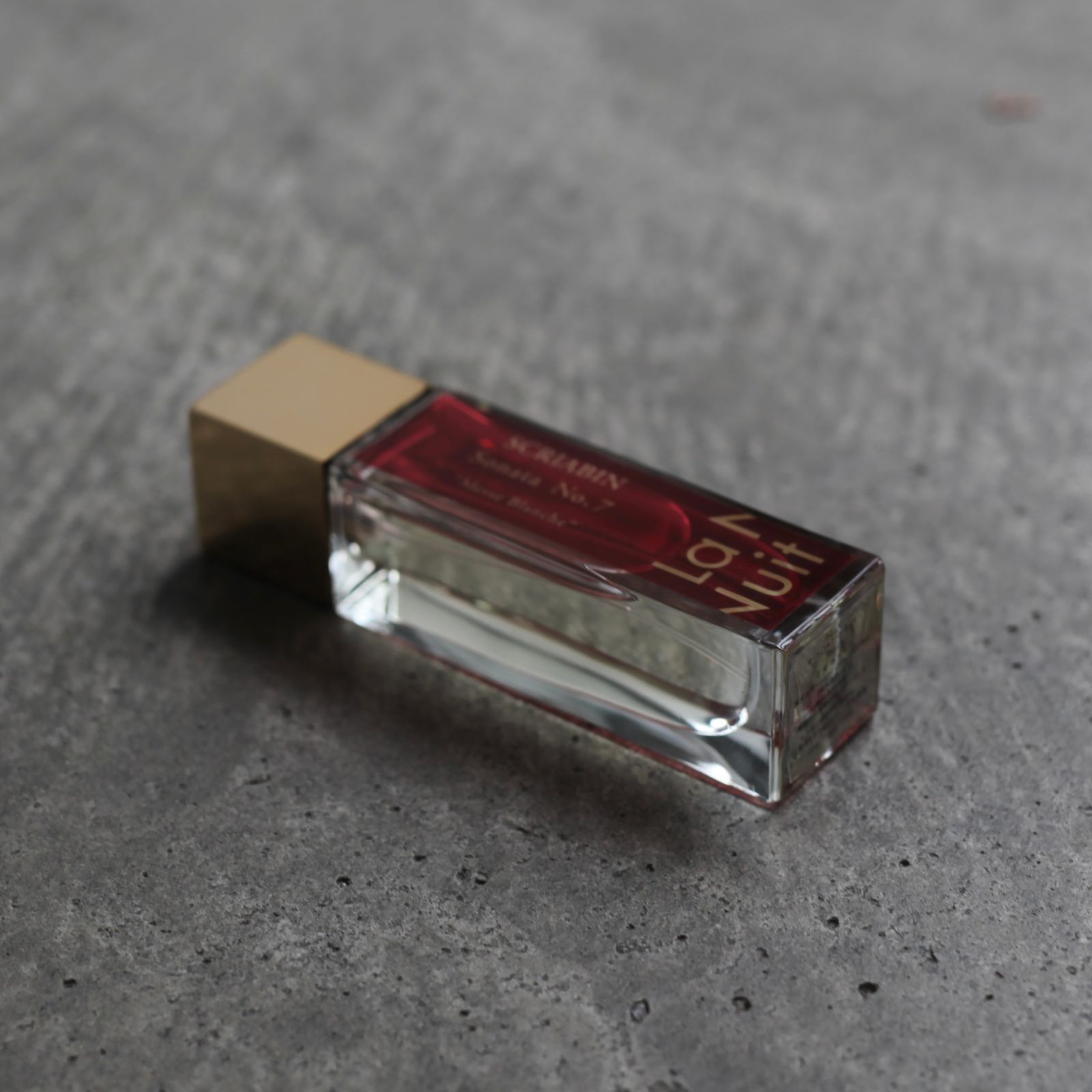 【残りわずか】Eau De Parfum 30ml(MESSE BLANCHE)