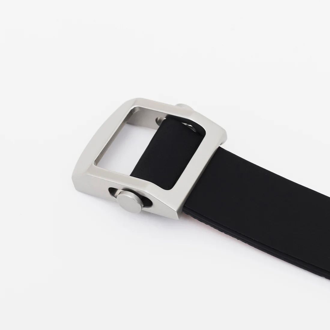 【残り一点】Herrie Holeless Studs Belt(THUG)