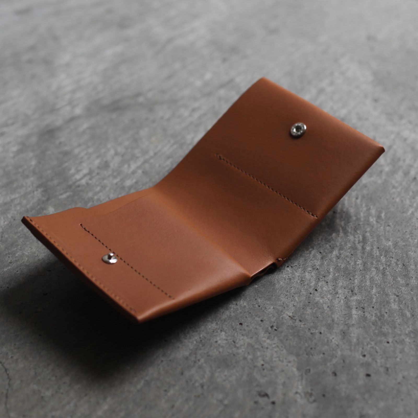 【残り一点】Slant Short Wallet