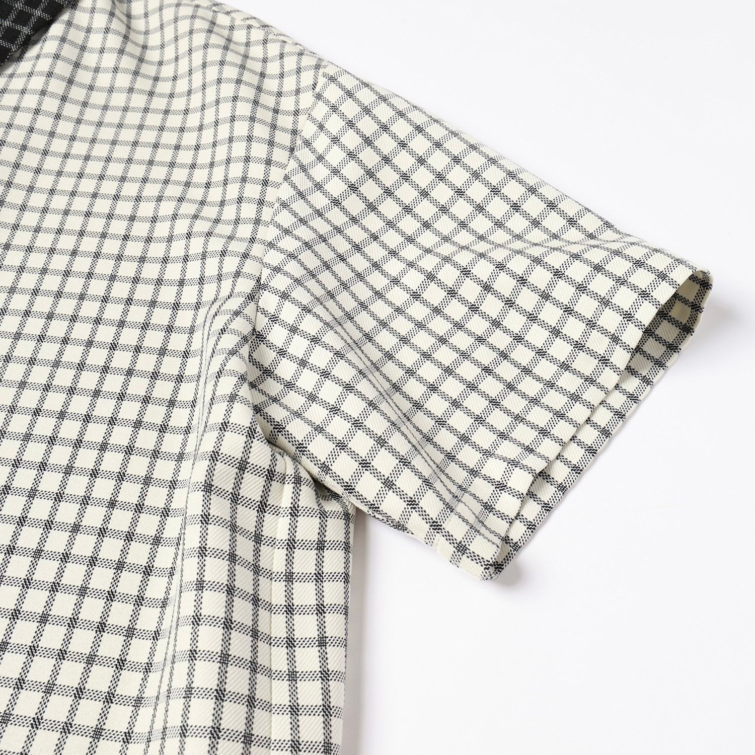 【残り一点】Check Asymmetrical Stripe Short Sleeve Shirt