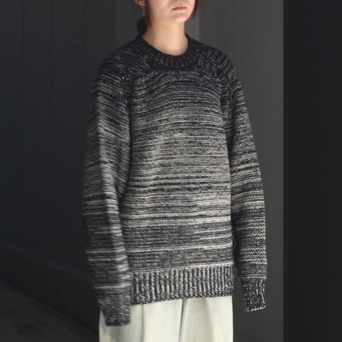 【残り一点】Gradation Crewneck Sweater