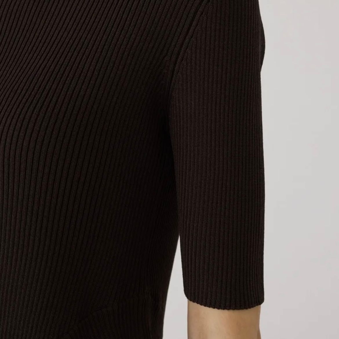【残り一点】Round Hem Knit Tops