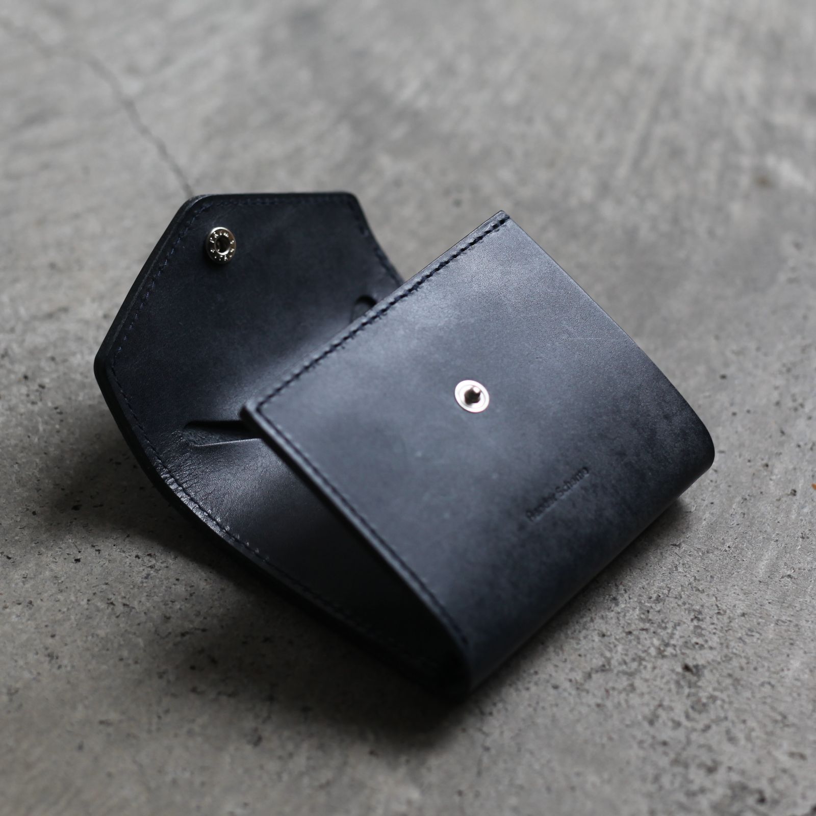 henderscheme flap wallet ブラック Hender Scheme (エンダースキーマ) flap wallet / フラップ
