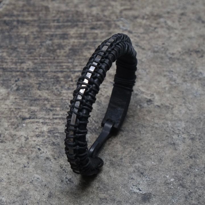 【お取り寄せ注文可能】Silver Spine Bangle