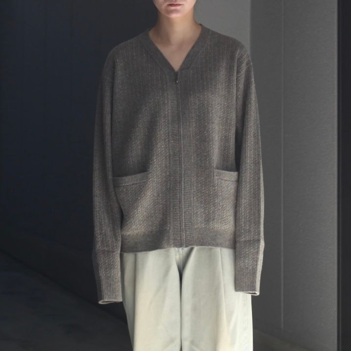 【残り一点】Nep V Zip-up Cardigan