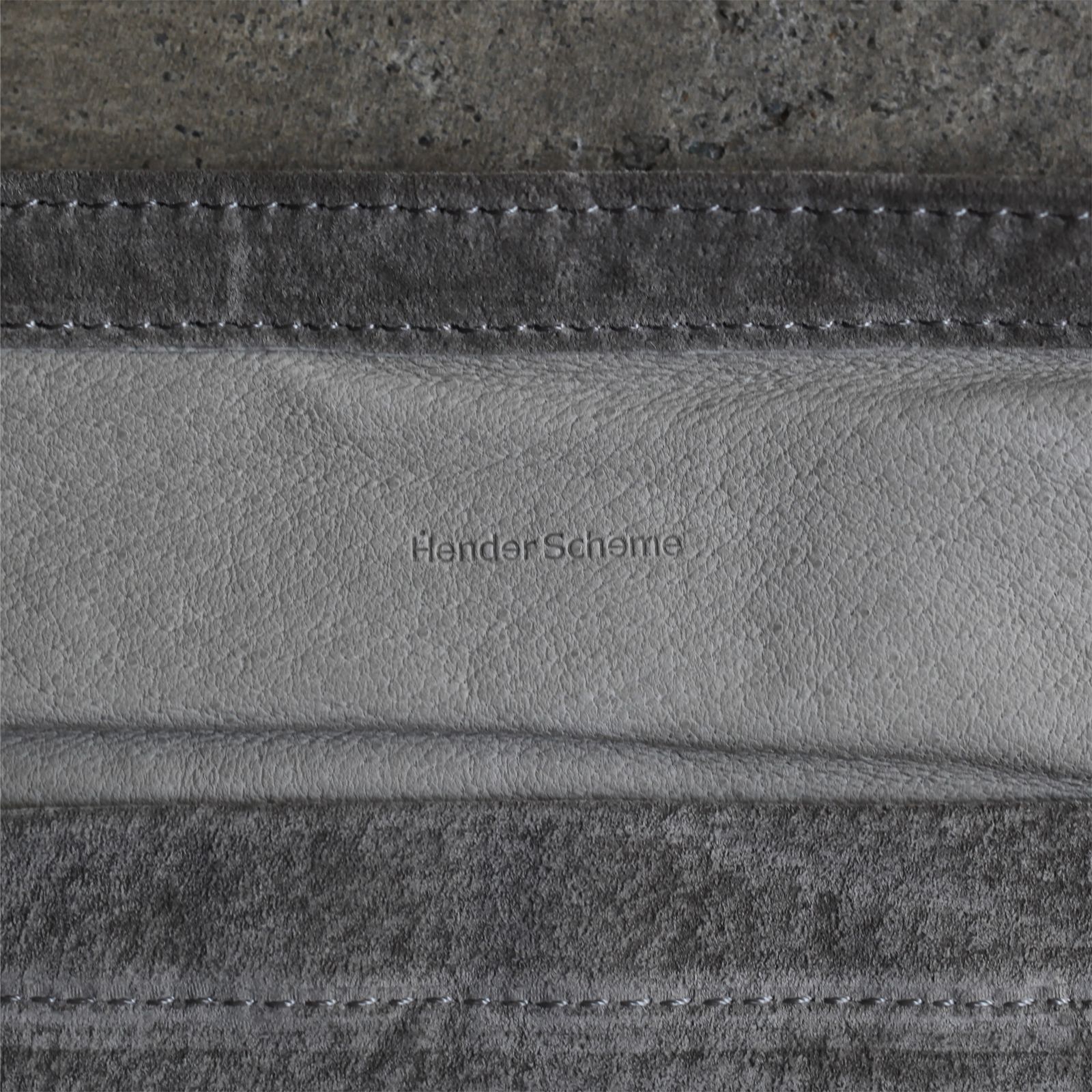 【再販売通知受付可能】Red Cross Bag Small(LIGHT GRAY)