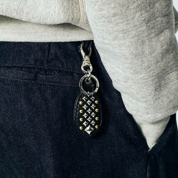 【残り一点】Studs Leather Rugged Key Ring