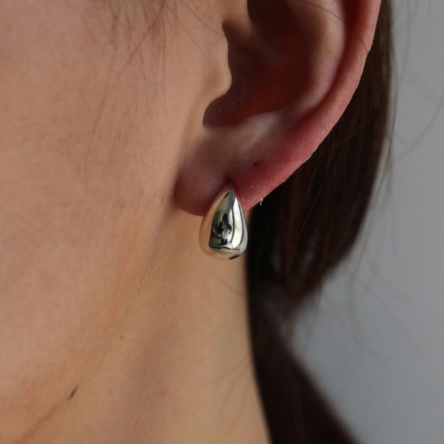 PREEK MOON HOOP EARRINGS/ピアス PREEK - 【残りわずか】Square Moon Hoop Earrings(両耳用