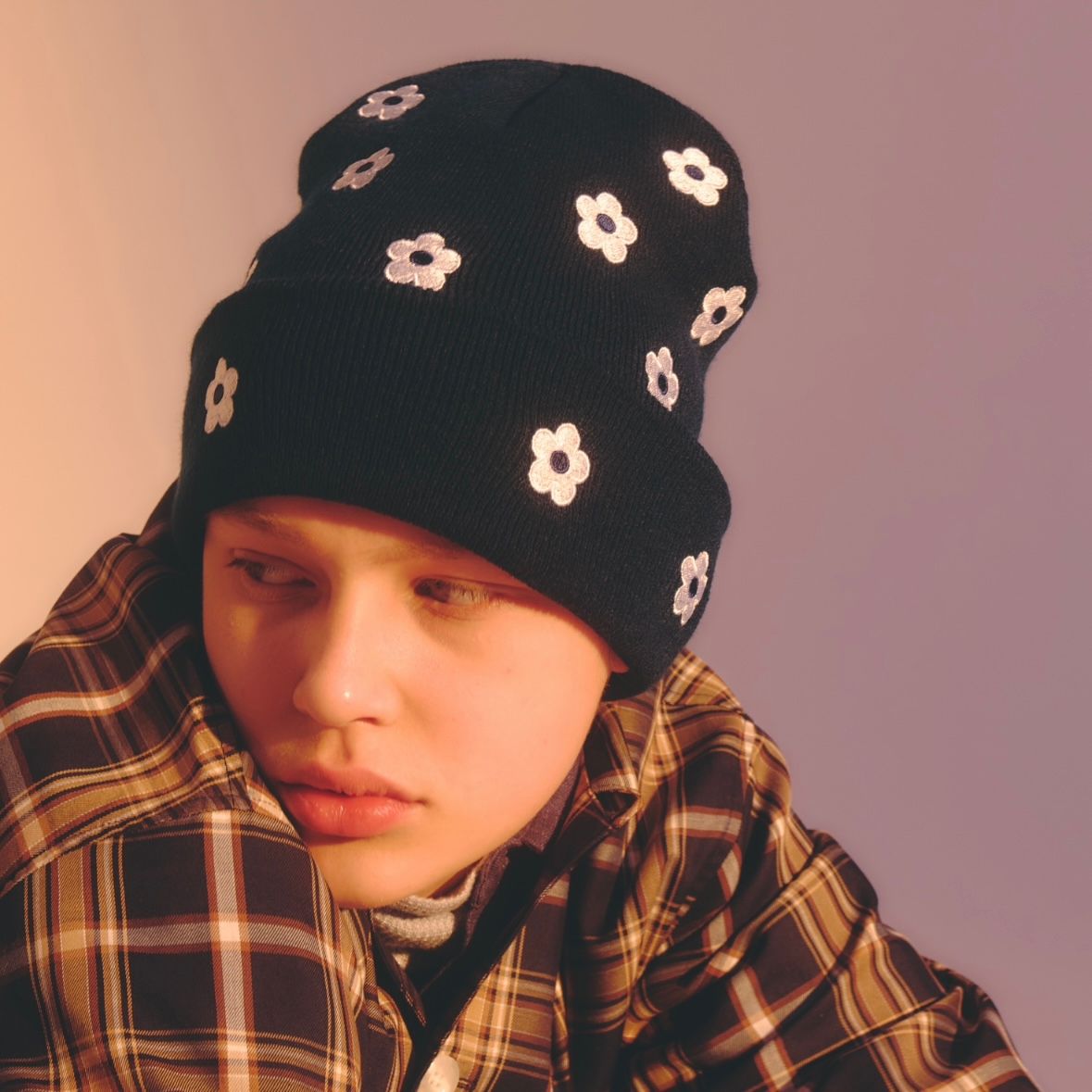 LAST NEST EMBROIDERY BEANIE ニット帽 LAST NEST(ラストネスト)商品ページ - Embroidery Beanie