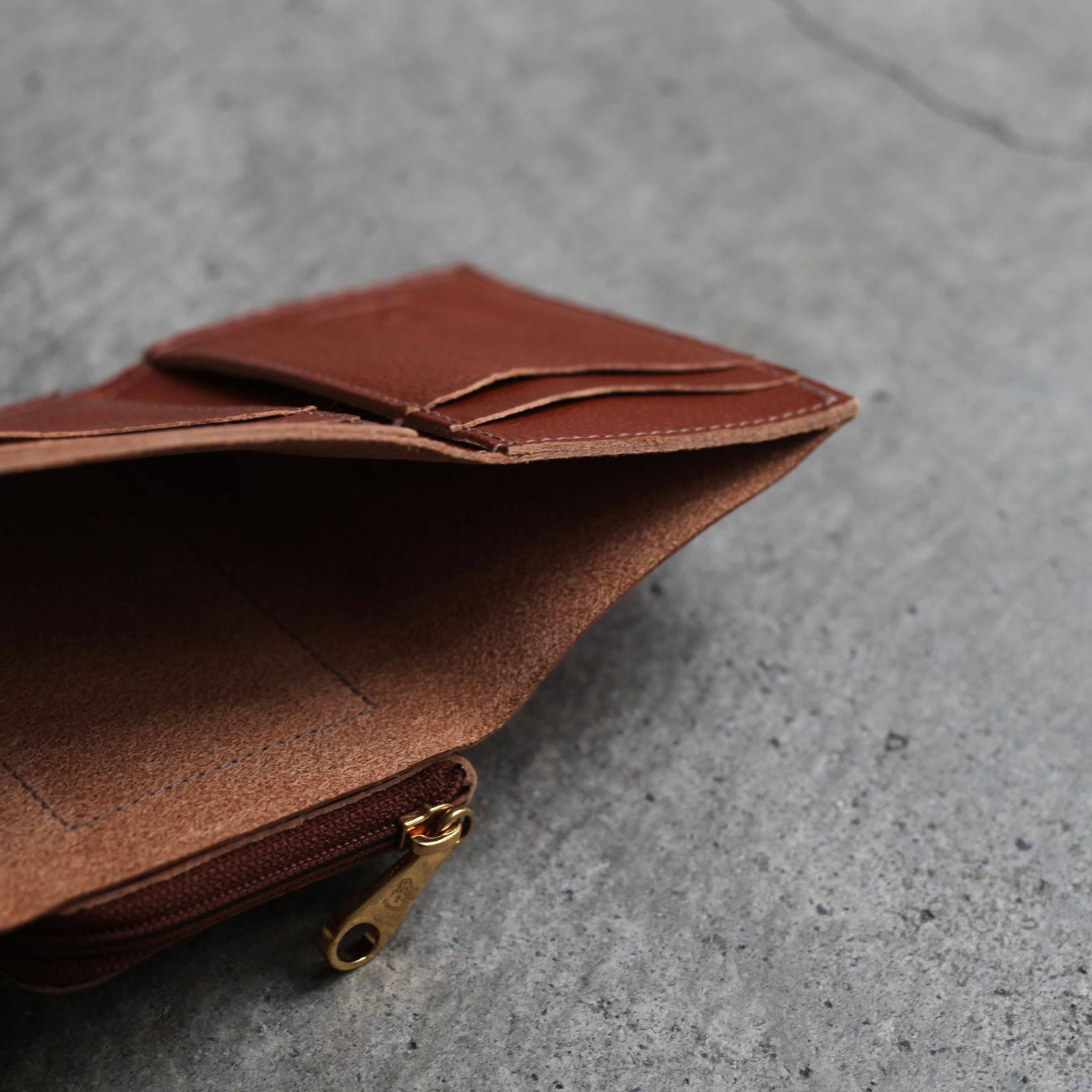 【残り一点】トリフォルドウォレット