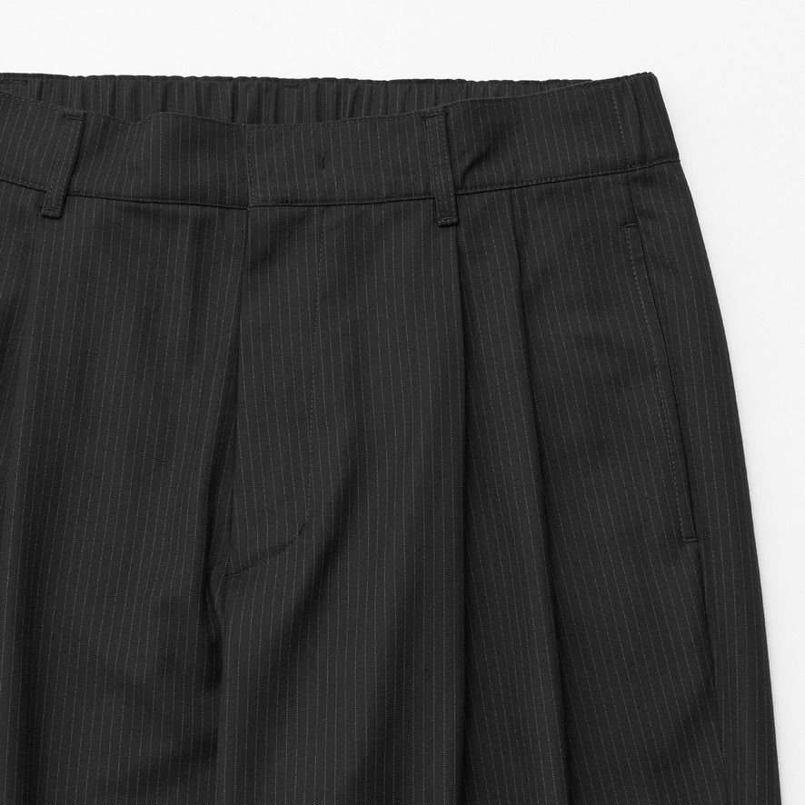 【残り一点】Narrow Stripe Tapered Slacks